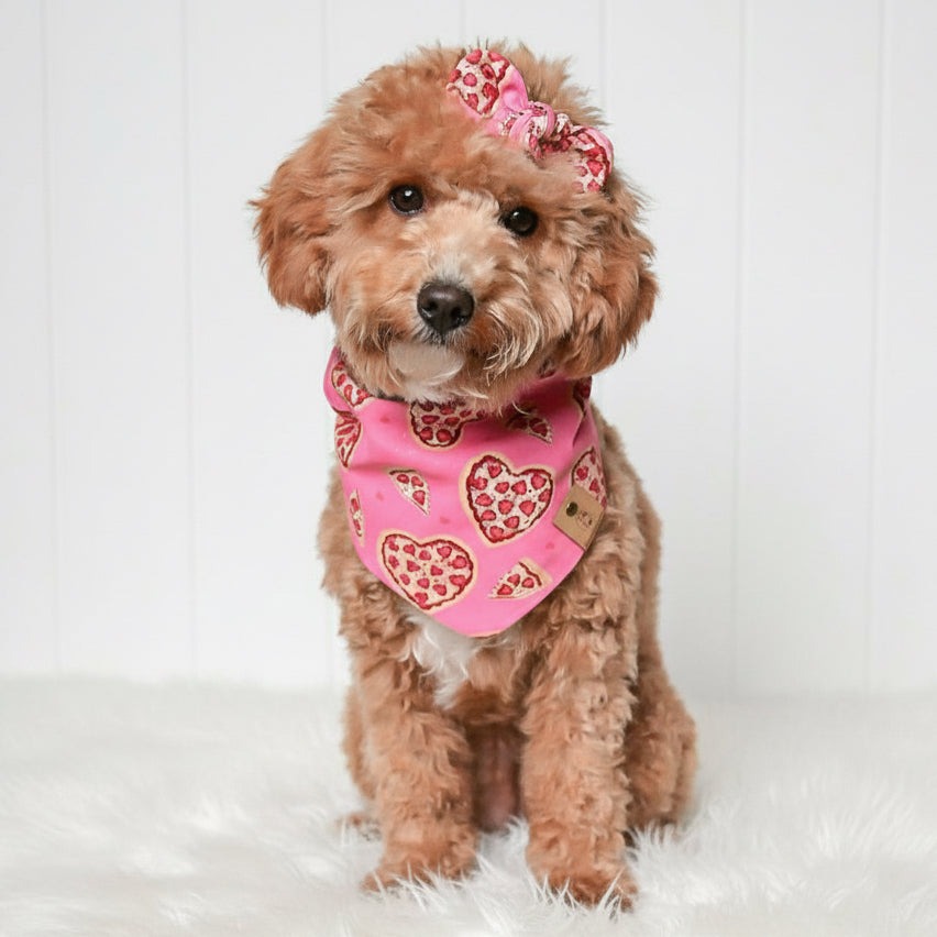 Pizza Heart Valentine’s Day Dog Bandana – Cute Heart-Shaped Pizza Design for Dogs